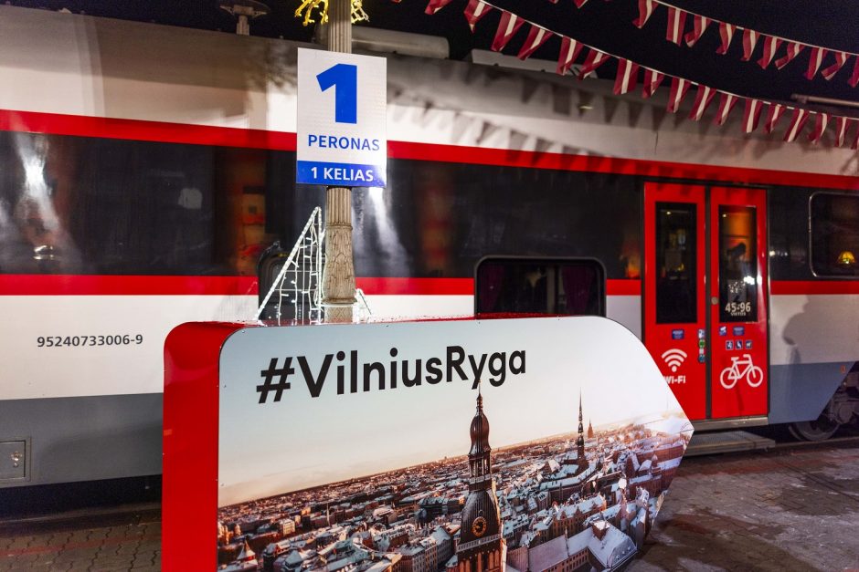 Traukinys iš Vilniaus į Rygą: ar liko važiuojančių? 
