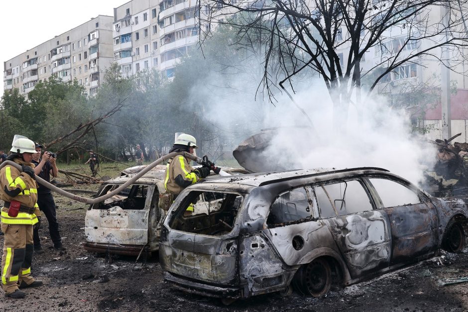 Pranešama, kad okupantai pakartotinai apšaudė Charkivą