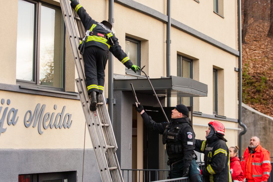 Skandalingojo šturmo byla: nakties vaiduoklis Asilo neišgelbėjo – įkalinamas 4 metams