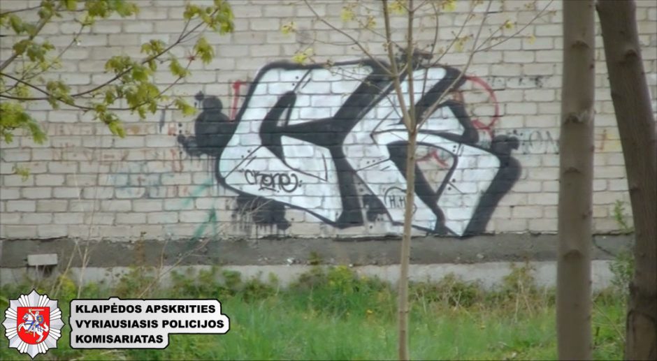 Į teisiamųjų suolą sės grafitininkai