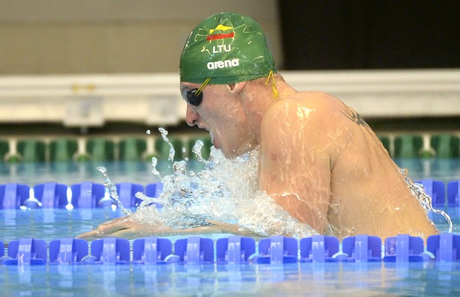 R. Meilutytė ir G. Titenis pateko į plaukimo varžybų finalus Švedijoje