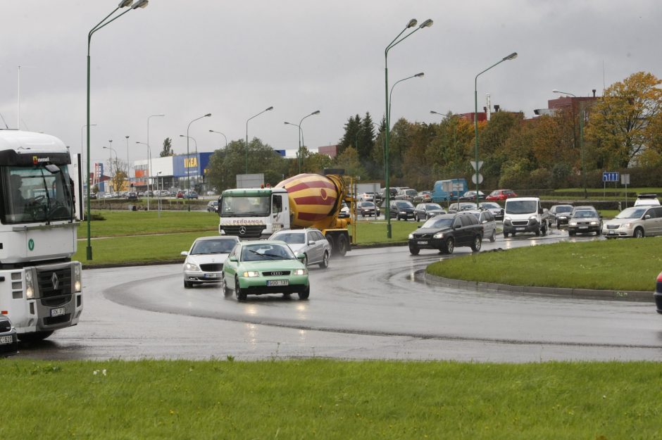 Ieškojo priešnuodžių transporto spūstims