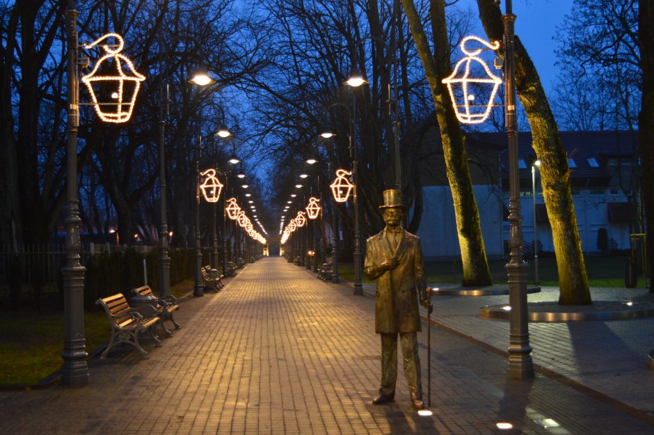 Palangos Kalėdų eglė šiais metais papuoš Grafų Tiškevičių alėją