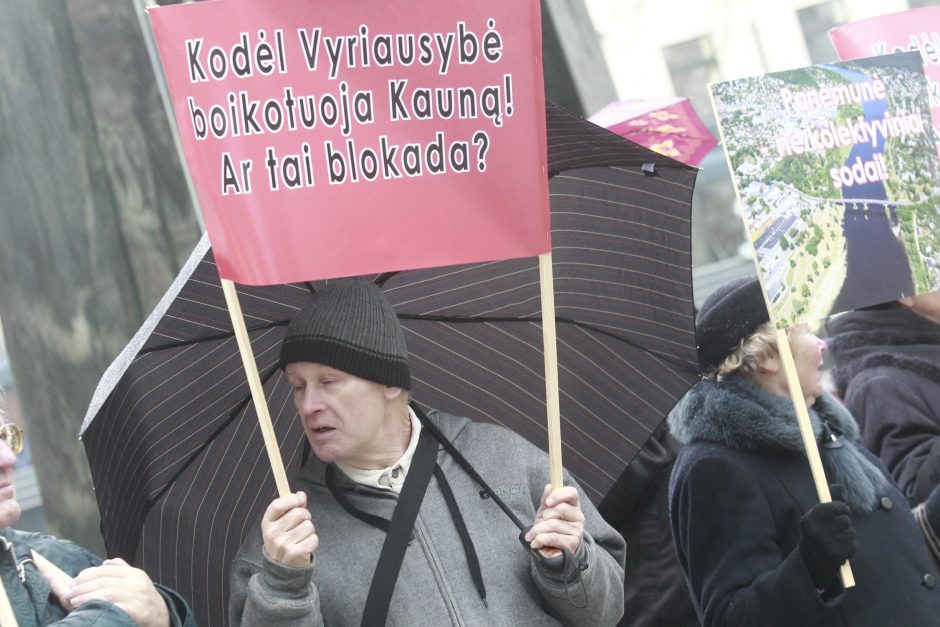 Prie Vyriausybės – reikalavimai pastatyti Panemunės tiltą