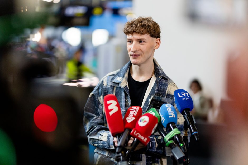 Jau greitai „Luktelk“ nuskambės Malmėje – į „Euroviziją“ išlydėtas Silvester Belt