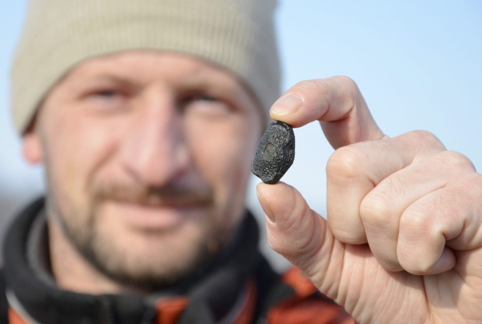 Paaiškėjo: Čeliabinsko meteoritas kosmose buvo susidūręs su stambesniu asteroidu