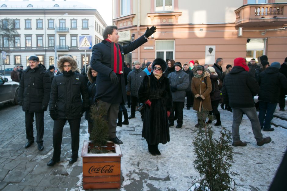 Vilniuje surengta paramos akcija „Ištiesk ranką Ukrainai“ 