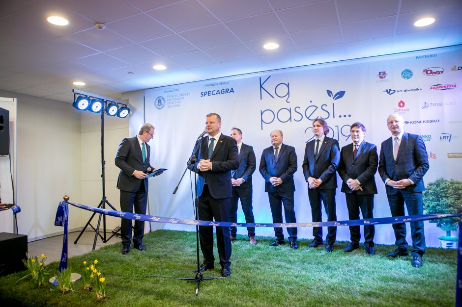 Parodoje „Ką pasėsi...2019“ vėl išsirikiavo brangi ūkio technika