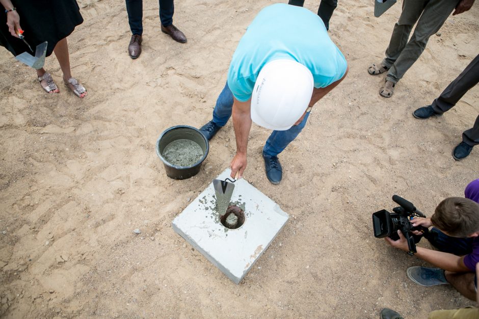 Zoologijos sode – rekonstrukcijos pradžia: pradeda statyti gydyklą