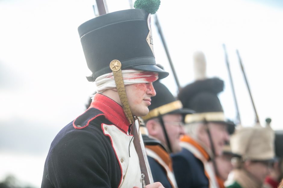 Rumšiškės virto mūšio lauku: Napoleono patrankos paskandino muziejų dūmuose