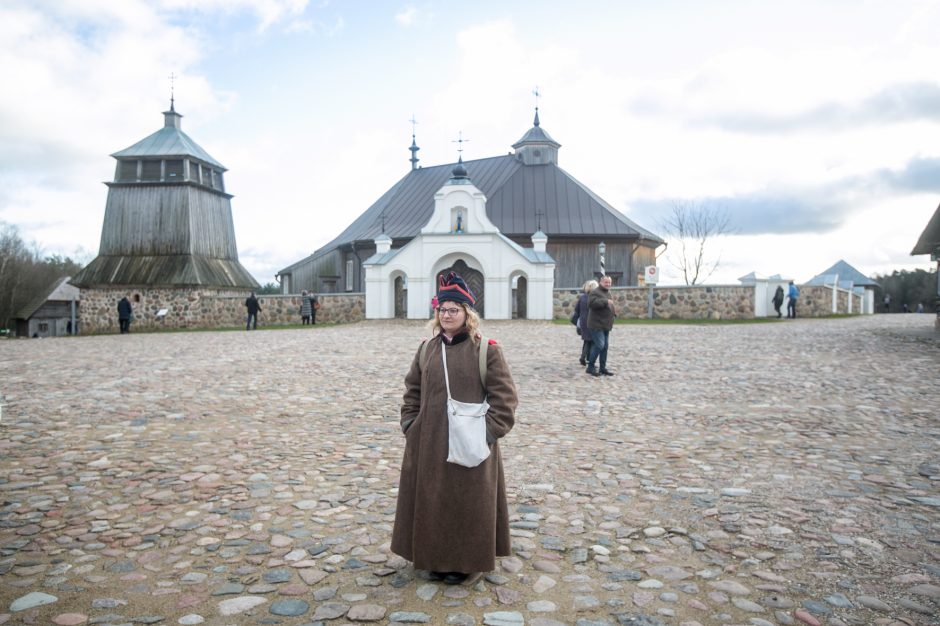 Rumšiškės virto mūšio lauku: Napoleono patrankos paskandino muziejų dūmuose