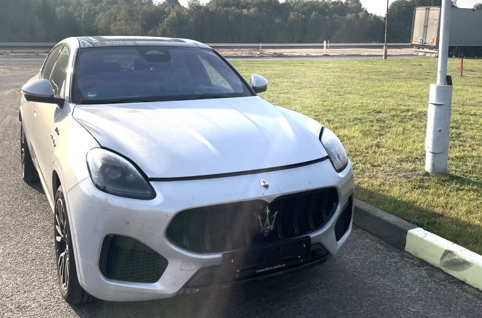 Kalvarijos pasieniečiai sulaikė Vokietijoje pavogtą prabangų „Maserati“