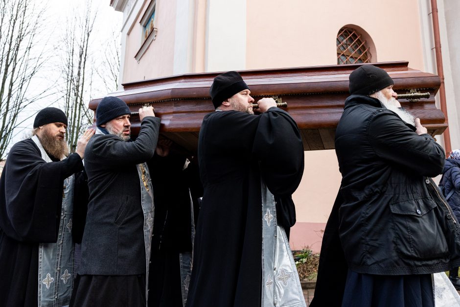 Metropolito Chrizostomo laidotuvės