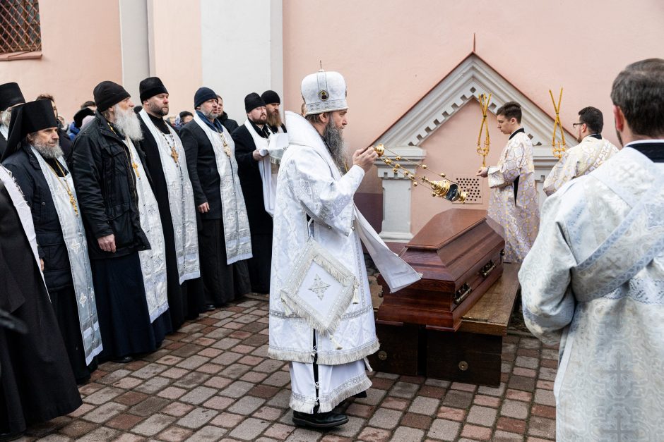 Metropolito Chrizostomo laidotuvės