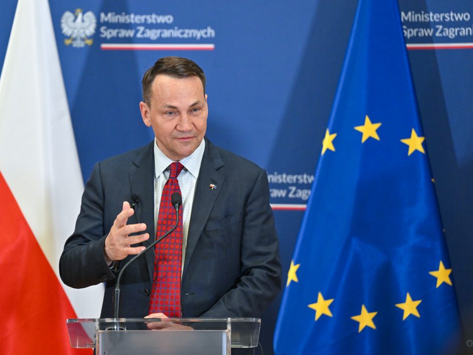 Lenkijos ministras: šalis nori kuo geresnių santykių su JAV