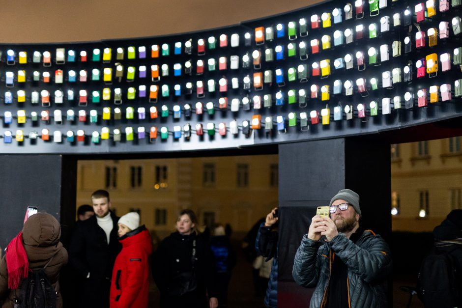 Vilnius 700 metų jubiliejų pasitiko ryškiai