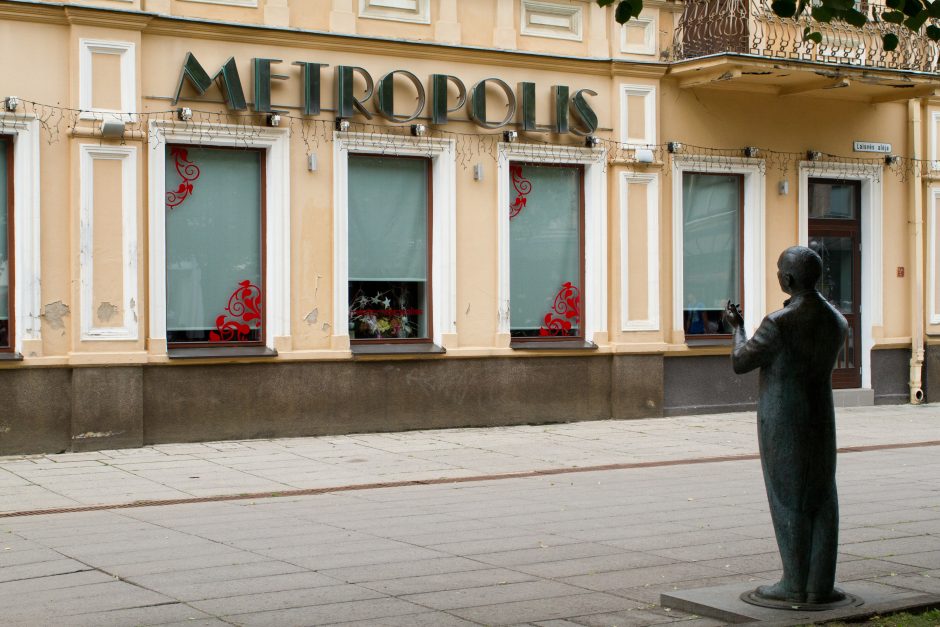 „Amber Food“ perka legendinį Kauno „Metropolį“