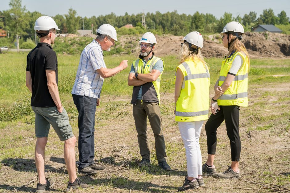 Verslo miestelio „Urban HUB“ statybų pradžią paskelbė įkurdinta bičių bendruomenė