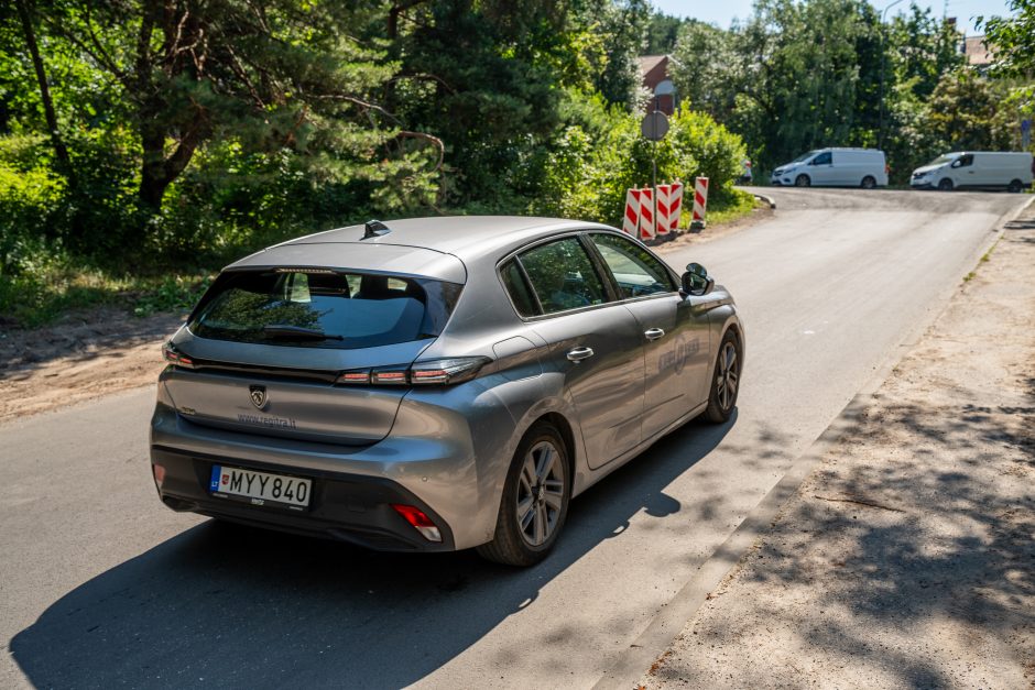 Automobilio „Regitroje“ niekaip neįregistruojanti šeima: tapome situacijos įkaitais