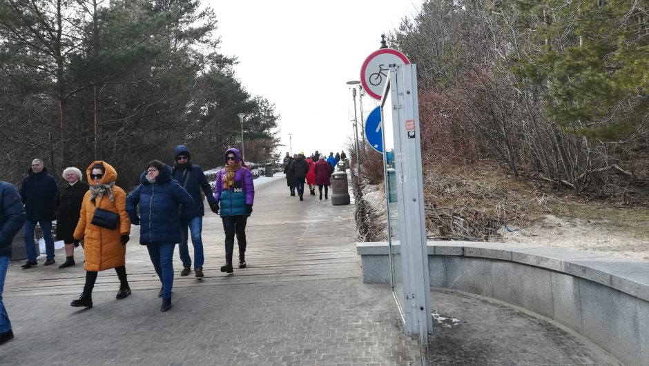 Palanga svetingai sutiko atvykėlius: kurorte vėl pilna žmonių