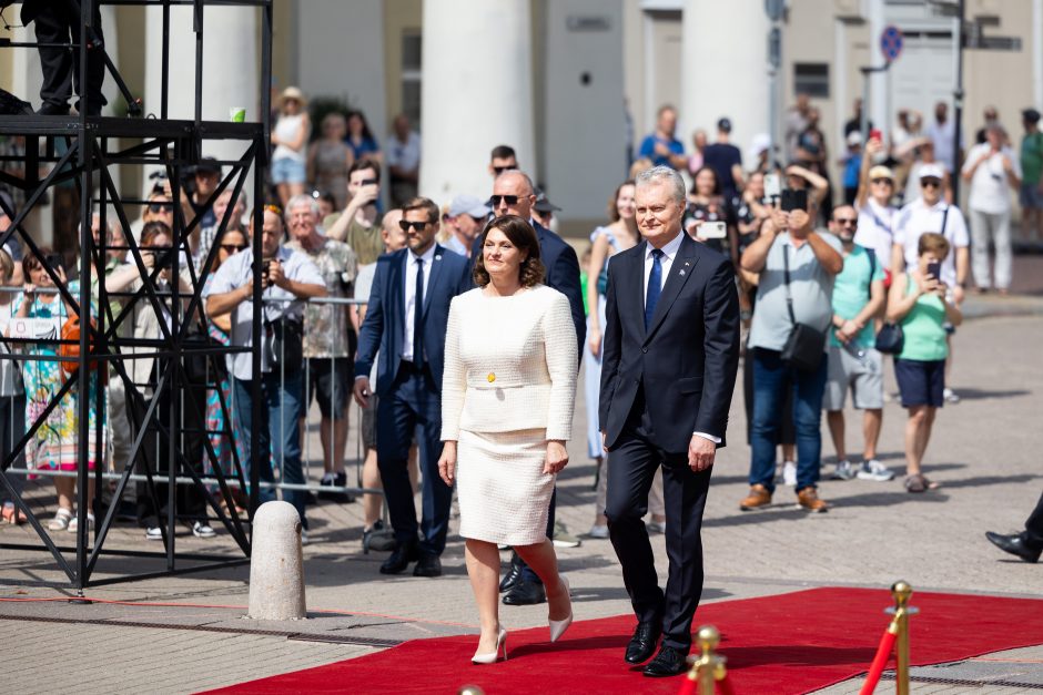 „Daugiau dialogo“: stebėjusieji prezidento inauguraciją pavargo nuo politinių rietenų