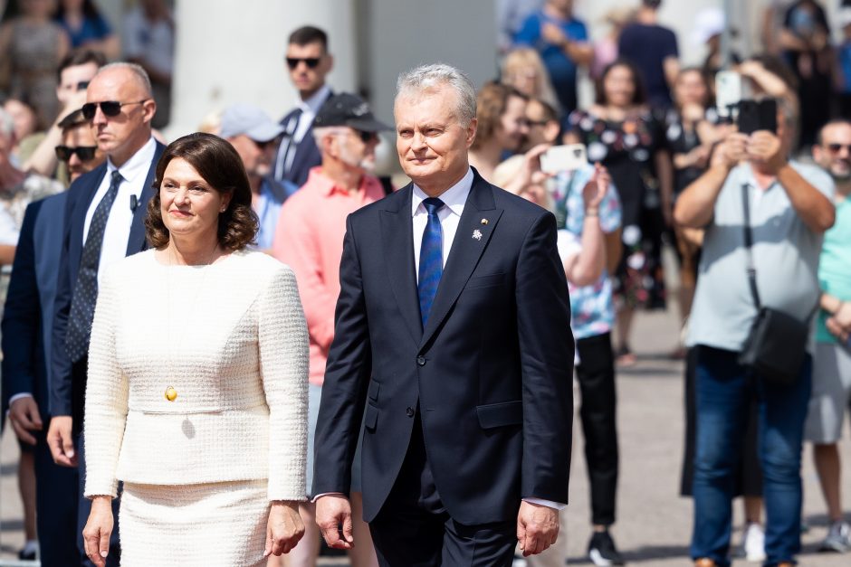 „Daugiau dialogo“: stebėjusieji prezidento inauguraciją pavargo nuo politinių rietenų