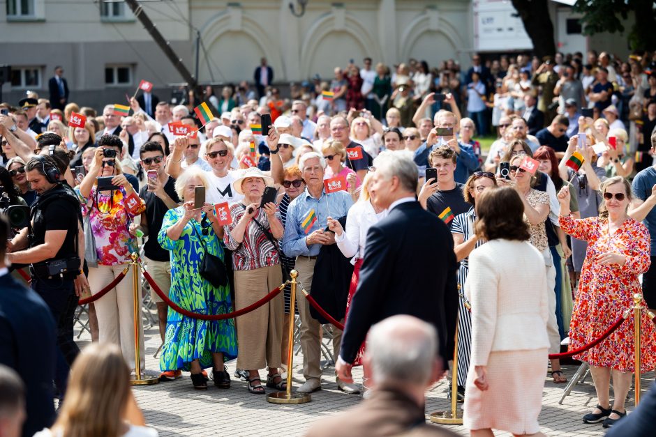 „Daugiau dialogo“: stebėjusieji prezidento inauguraciją pavargo nuo politinių rietenų