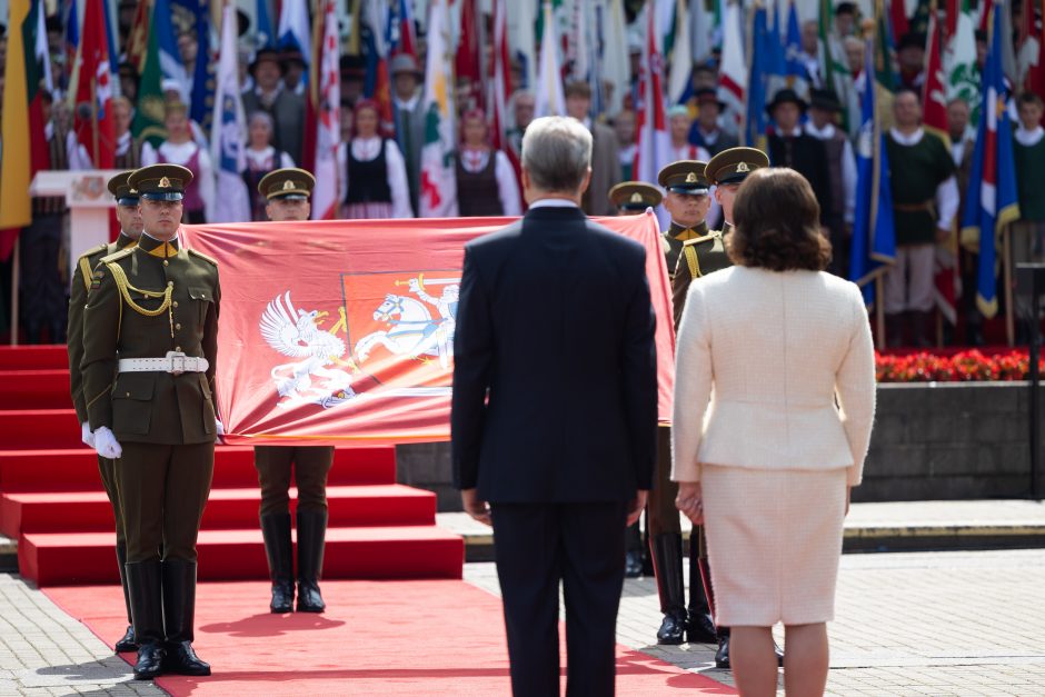 „Daugiau dialogo“: stebėjusieji prezidento inauguraciją pavargo nuo politinių rietenų