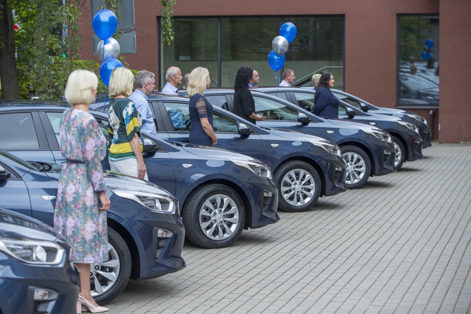 Atnaujintas Migracijos departamento tarnybinių automobilių parkas