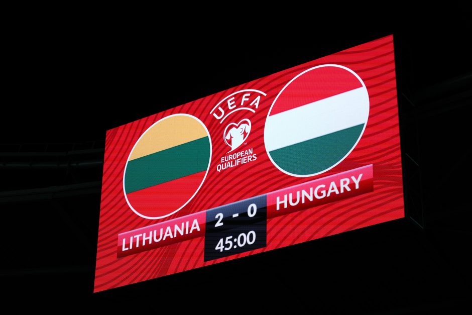 Puikiai žaidusi Lietuvos futbolo rinktinė nenusileido Vengrijai