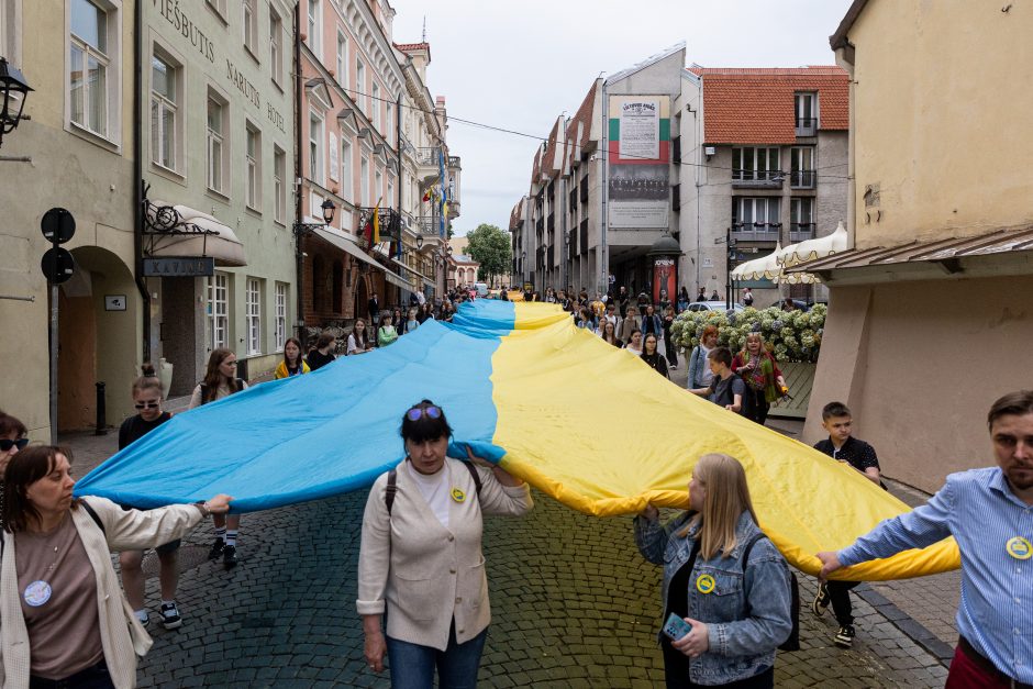 Žygis Vilniuje už Rusijoje įkalintus Mariupolio gynėjus