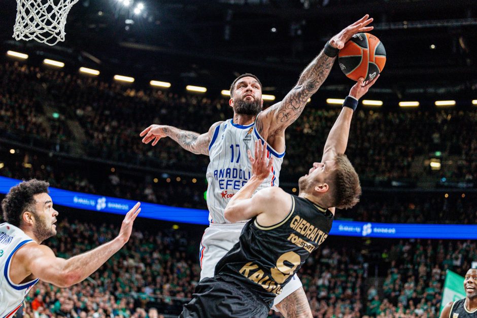  „Žalgiris“ namų arenoje įveikė „Anadolu Efes“ krepšininkus