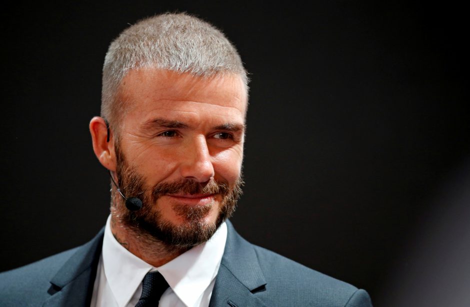 D. Beckhamui gresia bausmė už naudojimąsi telefonu vairuojant