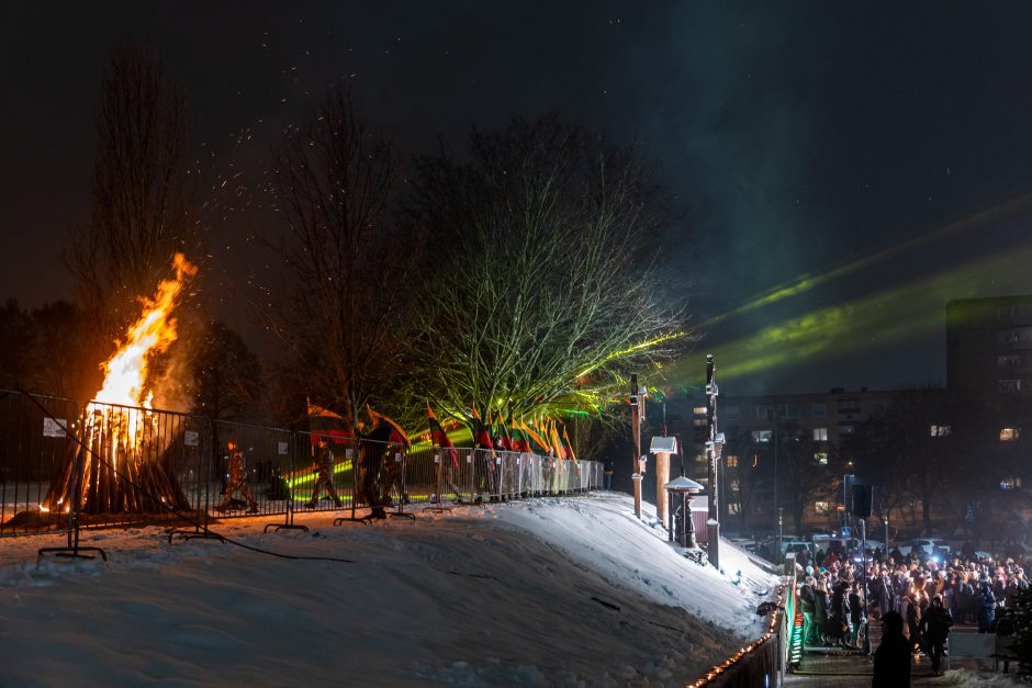 Lietuva mini Laisvės gynėjų dieną: pagerbsime Sausio 13-osios aukų atminimą