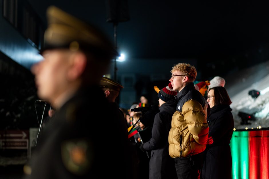 Lietuva mini Laisvės gynėjų dieną: pagerbsime Sausio 13-osios aukų atminimą