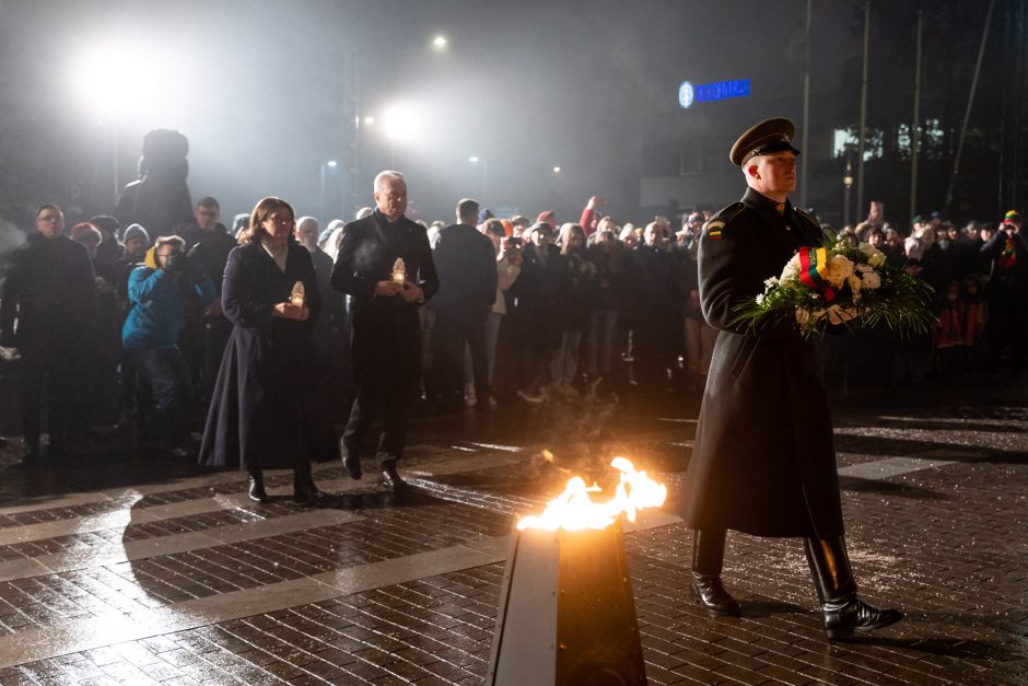 Lietuva mini Laisvės gynėjų dieną: pagerbsime Sausio 13-osios aukų atminimą