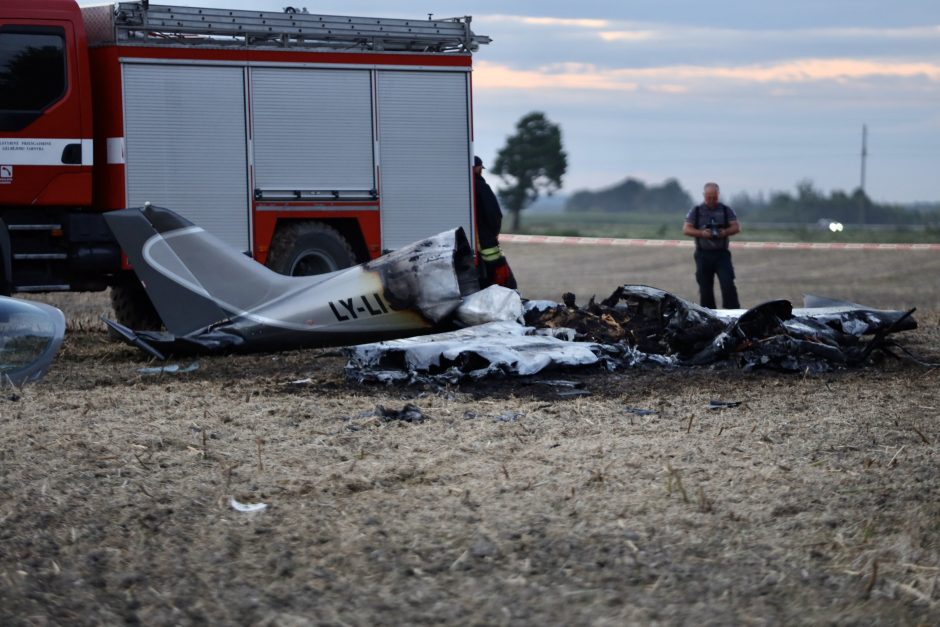 Tragedija pakaunėje: orlaivio pilotų žūtį gaubia ne tik mįslės, bet ir mistika