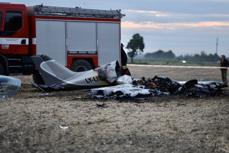 Tragedija pakaunėje: orlaivio pilotų žūtį gaubia ne tik mįslės, bet ir mistika