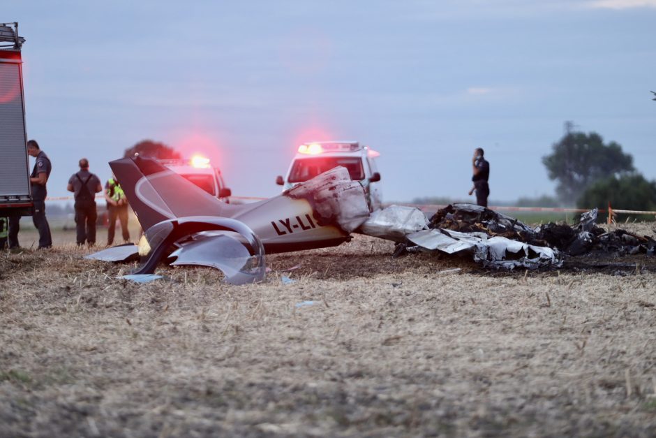 Tragedija pakaunėje: orlaivio pilotų žūtį gaubia ne tik mįslės, bet ir mistika