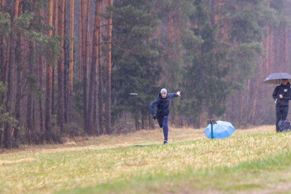 Lietuvos diskgolfo taurės trečiajame etape jėgas išbandė net 90 dalyvių