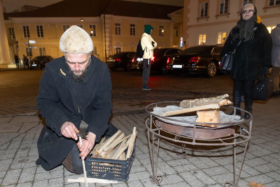 Prie Prezidentūros protestuotojai piktinosi aplinkosaugos padėtimi