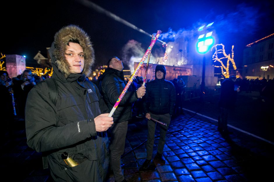 Naujuosius kauniečiai pasitiko pasinėrę į šokių muzikos fiestą