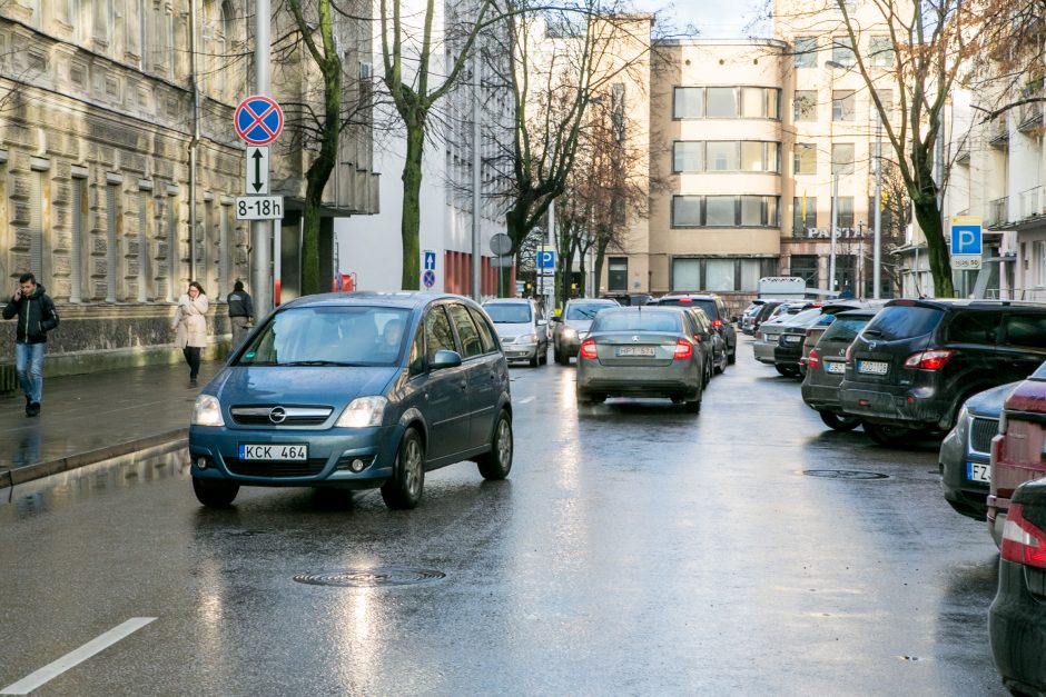 Perspėjimas vairuotojams: venkite J. Gruodžio gatvės 