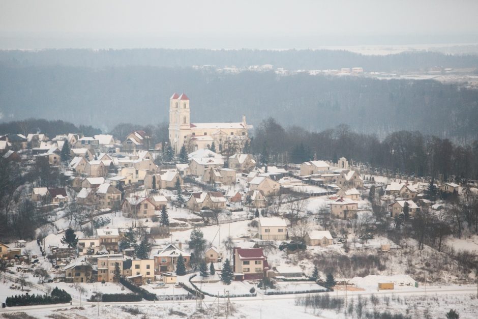 Brakonierius seks ir iš oro