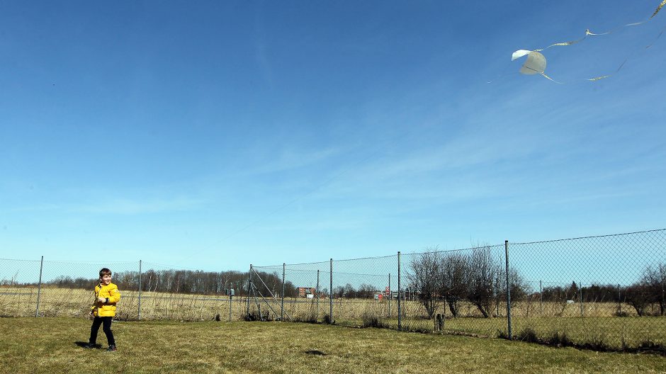 Lietuvos aviacijos muziejuje šurmuliavo „Atvelykis tarp lėktuvų“