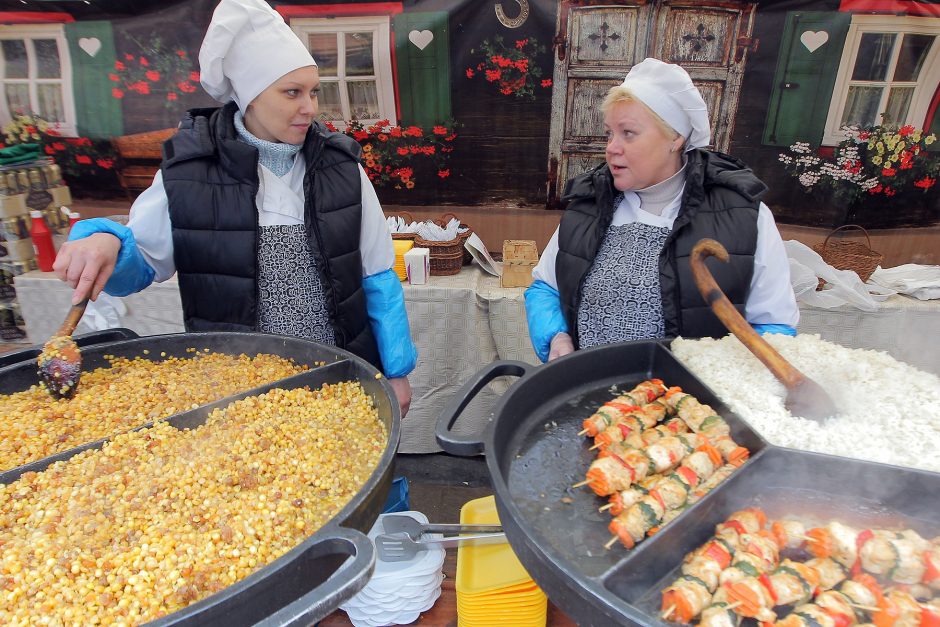 Kazimiero mugė jau vilioja kvapais