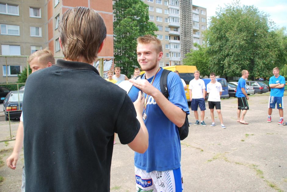 Politiko M.Žilio rūpestis – atnaujinti sporto ir žaidimų aikšteles