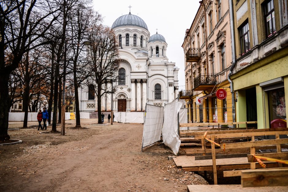 Užduotis – rasti gerą granitą Laisvės alėjai