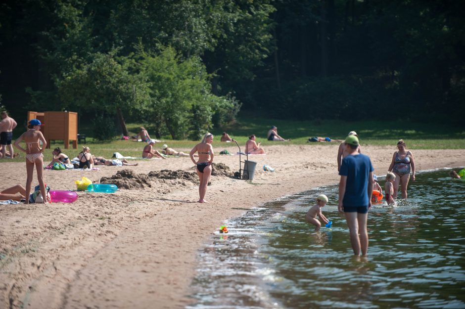 Kauno paplūdimių spindesys ir skurdas