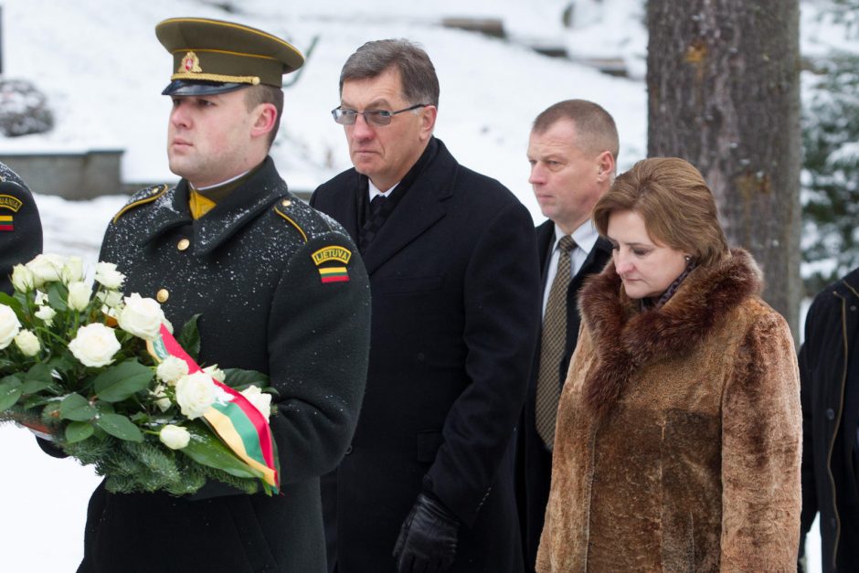 Antakalnio memoriale vyko Sausio 13-osios aukų pagerbimo ceremonija